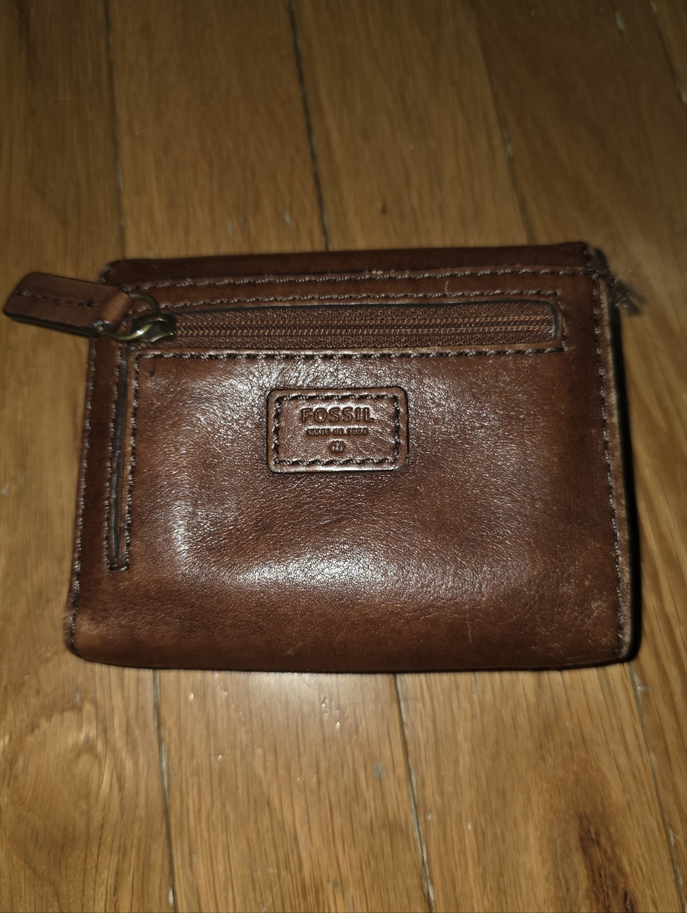 VINTAGE Fossil Brown Leather Tri-Fold Wallet Coin GREAT FIND